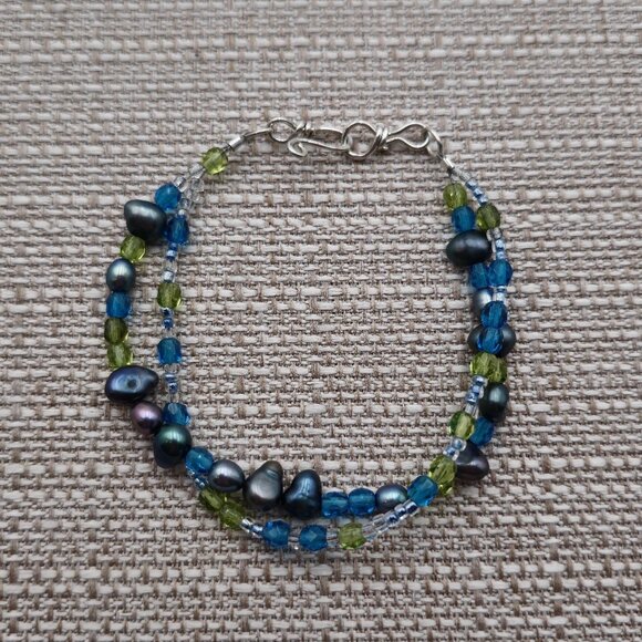 Jewelry - 7 Inch Sterling Silver Handmade Pearls And Crystals Bracelet B441